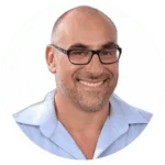 Ο Κύρος Ασφής, Ειδικός στο Hotel Digital Marketing με 25+ χρόνια εμπειρίας.